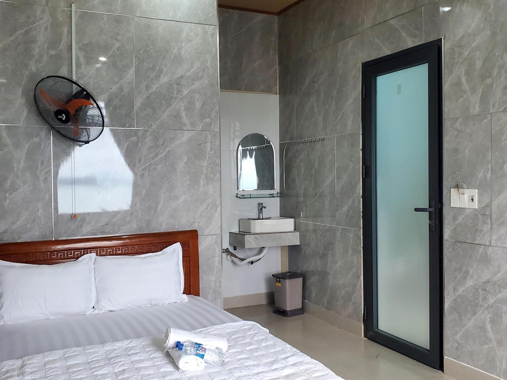 Tuan Thanh Homestay Tân Hiệ Eksteriør bilde